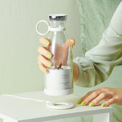 Portable Mini Electric Juicer Blender
